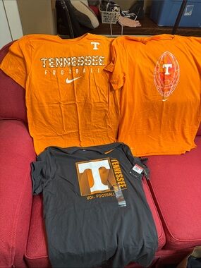 Nike Tennessee Volunteers Football Fan T-Shirt Bundle- Orange & Black